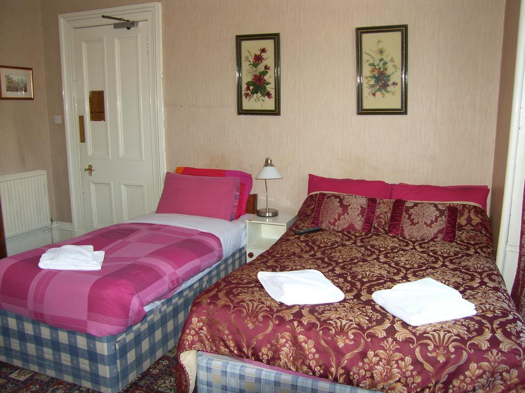 Regis Guest House EDI Eksteriør billede